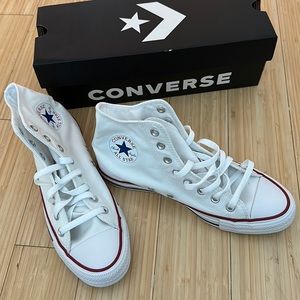 BNWT - white converse